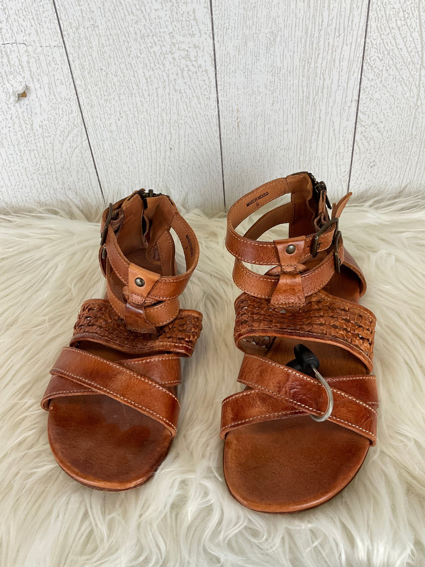 Sandals Designer By Bed Stu In Brown, Size: 6