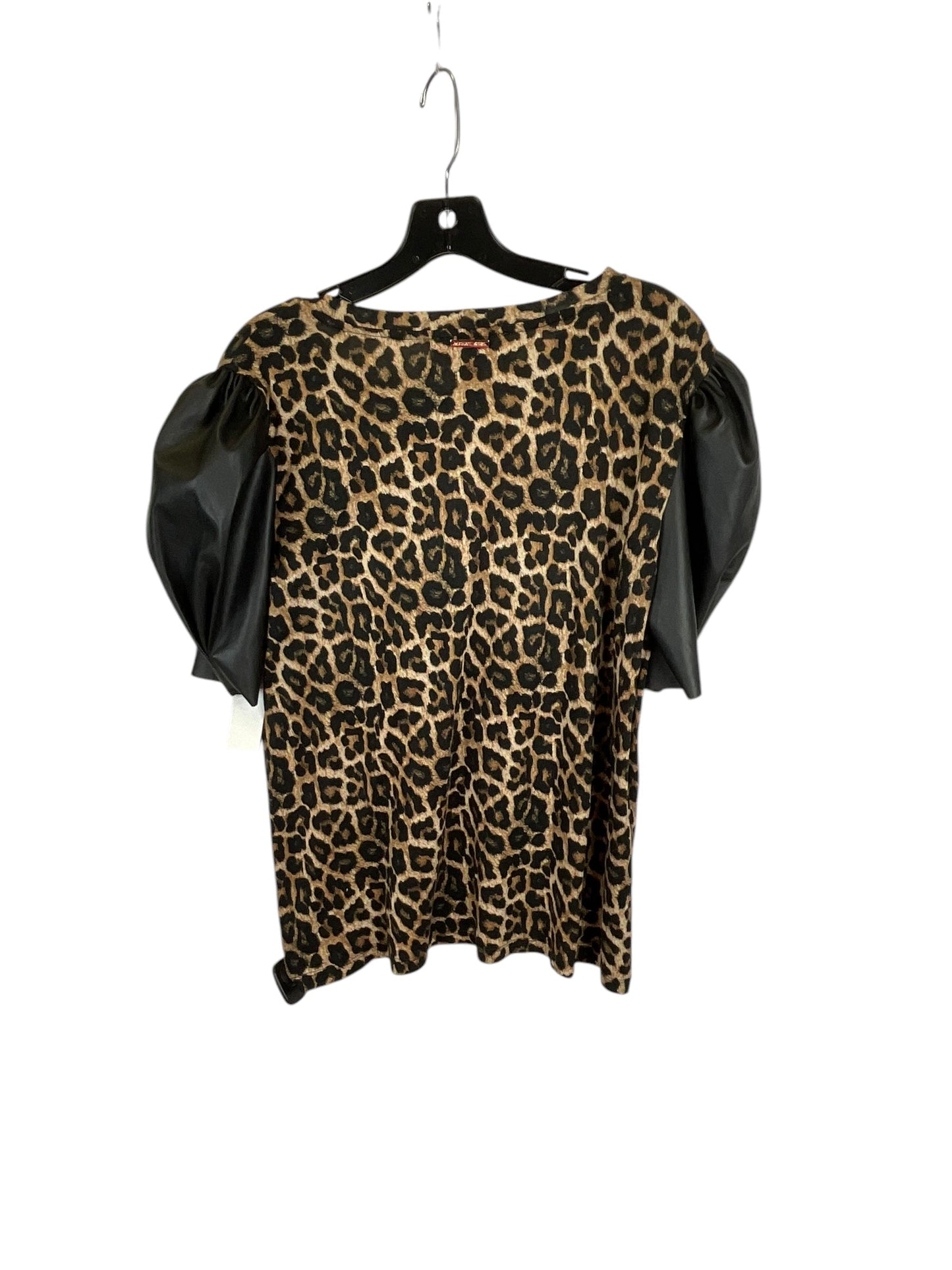 Top Short Sleeve Designer By Michael By Michael Kors In Animal Print, Size: Xl