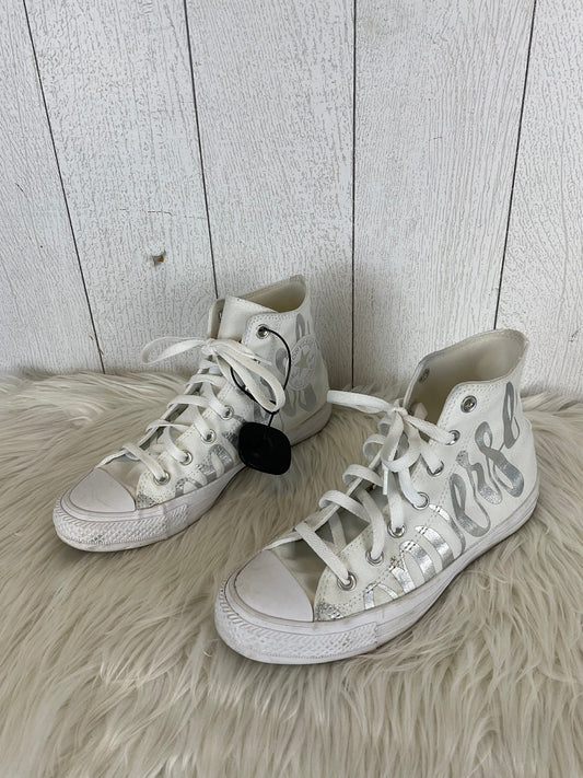 Shoes Sneakers By Converse In White, Size: 7.5