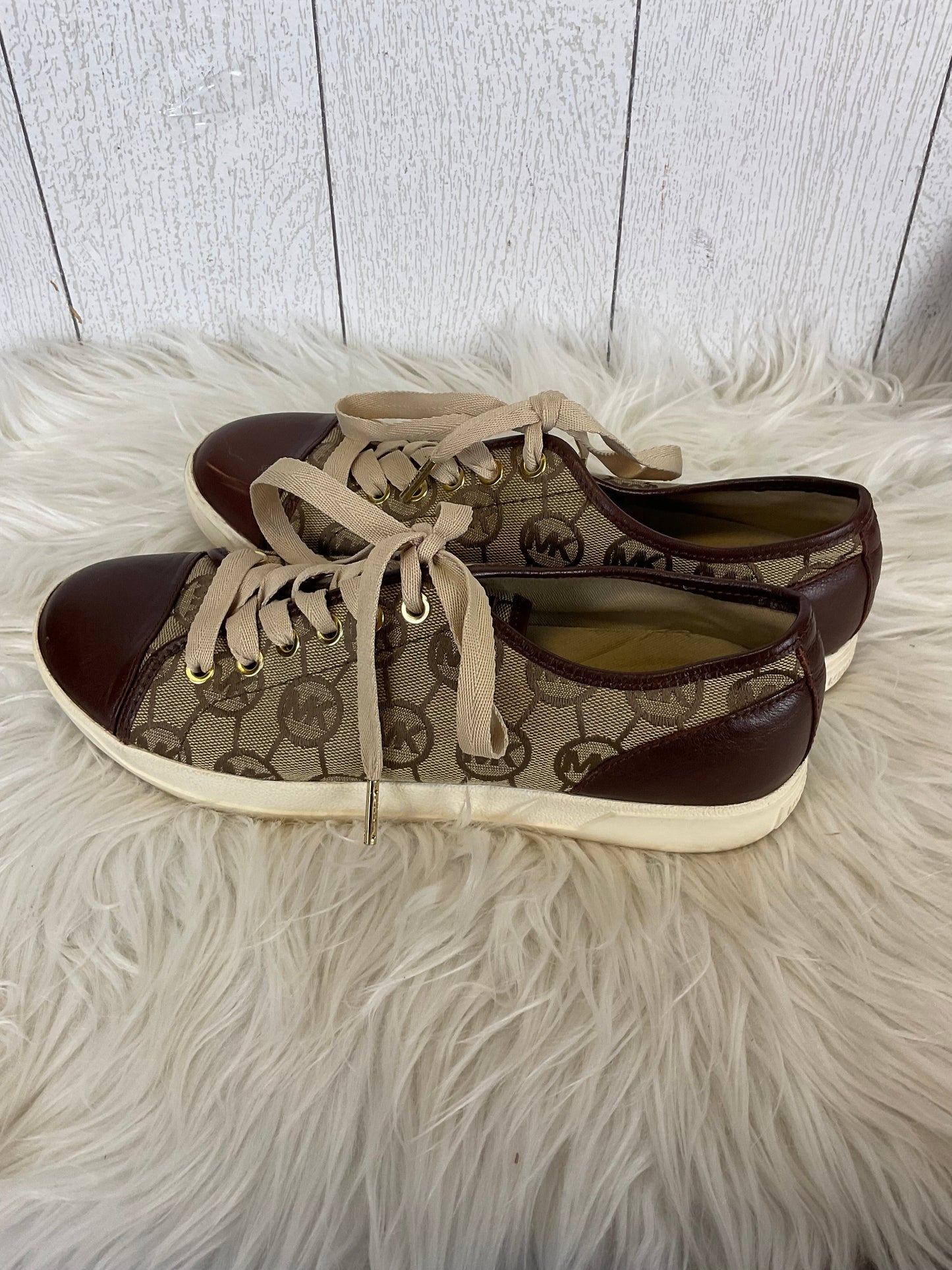 Shoes Designer By Michael Kors In Brown, Size: 8