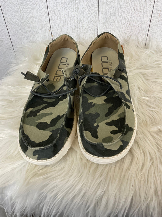 Shoes Flats By Hey Dude In Camouflage Print, Size: 9