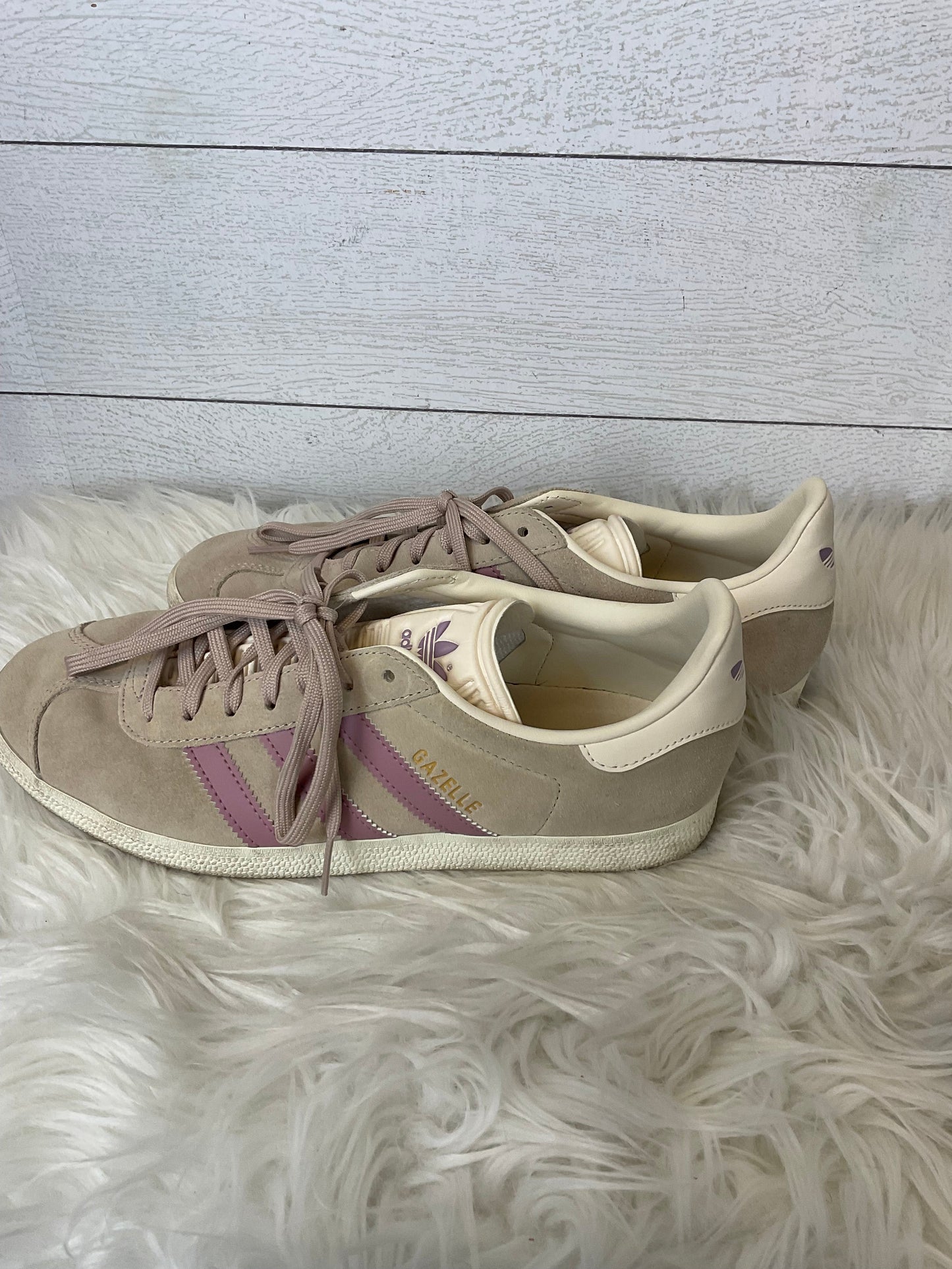 Shoes Athletic By Adidas In Tan, Size: 9.5