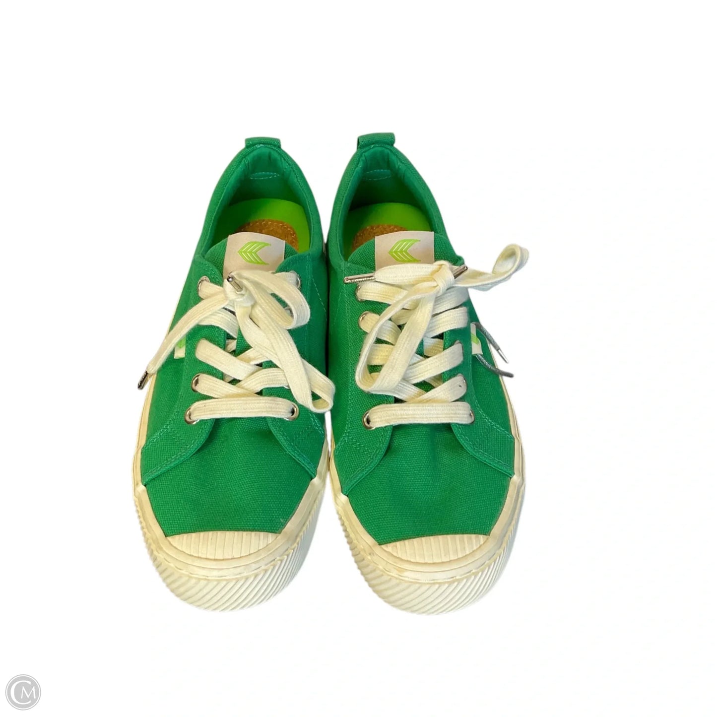 Shoes Sneakers By Cariuma In Green, Size: 7.5
