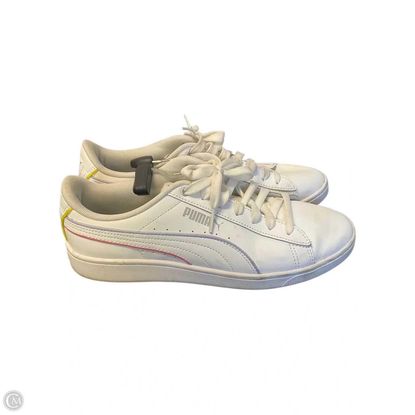 Shoes Athletic By Puma In White, Size: 9