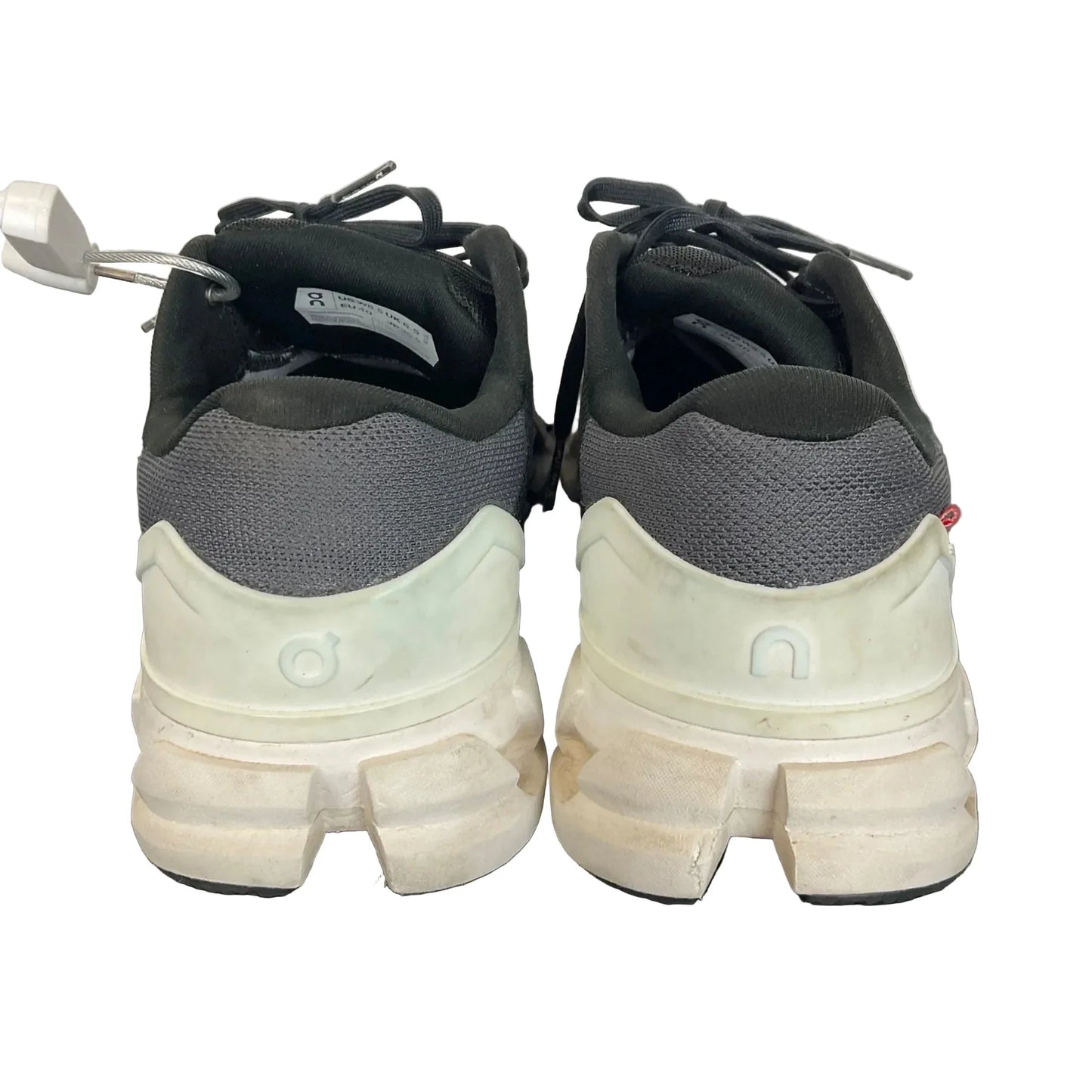 Shoes Athletic By On In Black, Size: 8.5