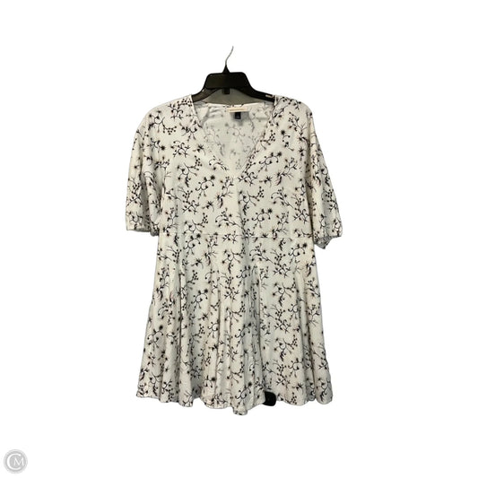 Dress Casual Short By Universal Thread In Cream, Size: S
