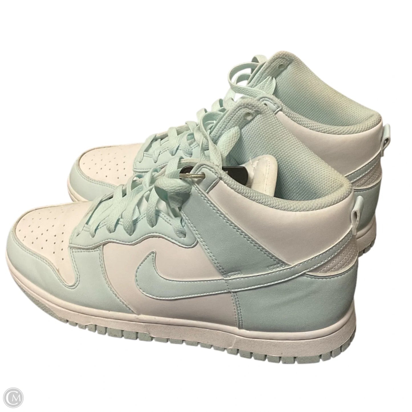 Shoes Athletic By Nike In White, Size: 10