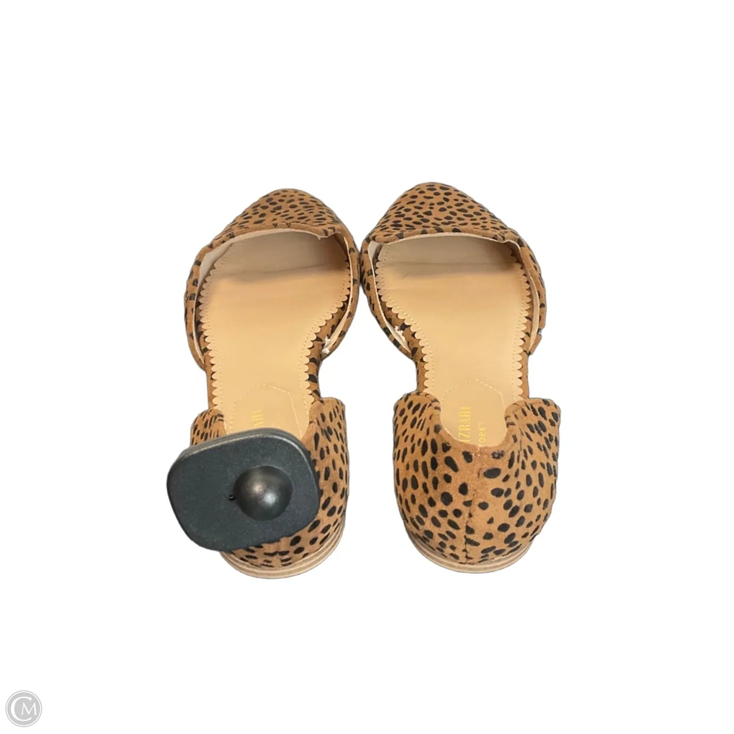 Shoes Flats By Isaac Mizrahi In Animal Print, Size: 8