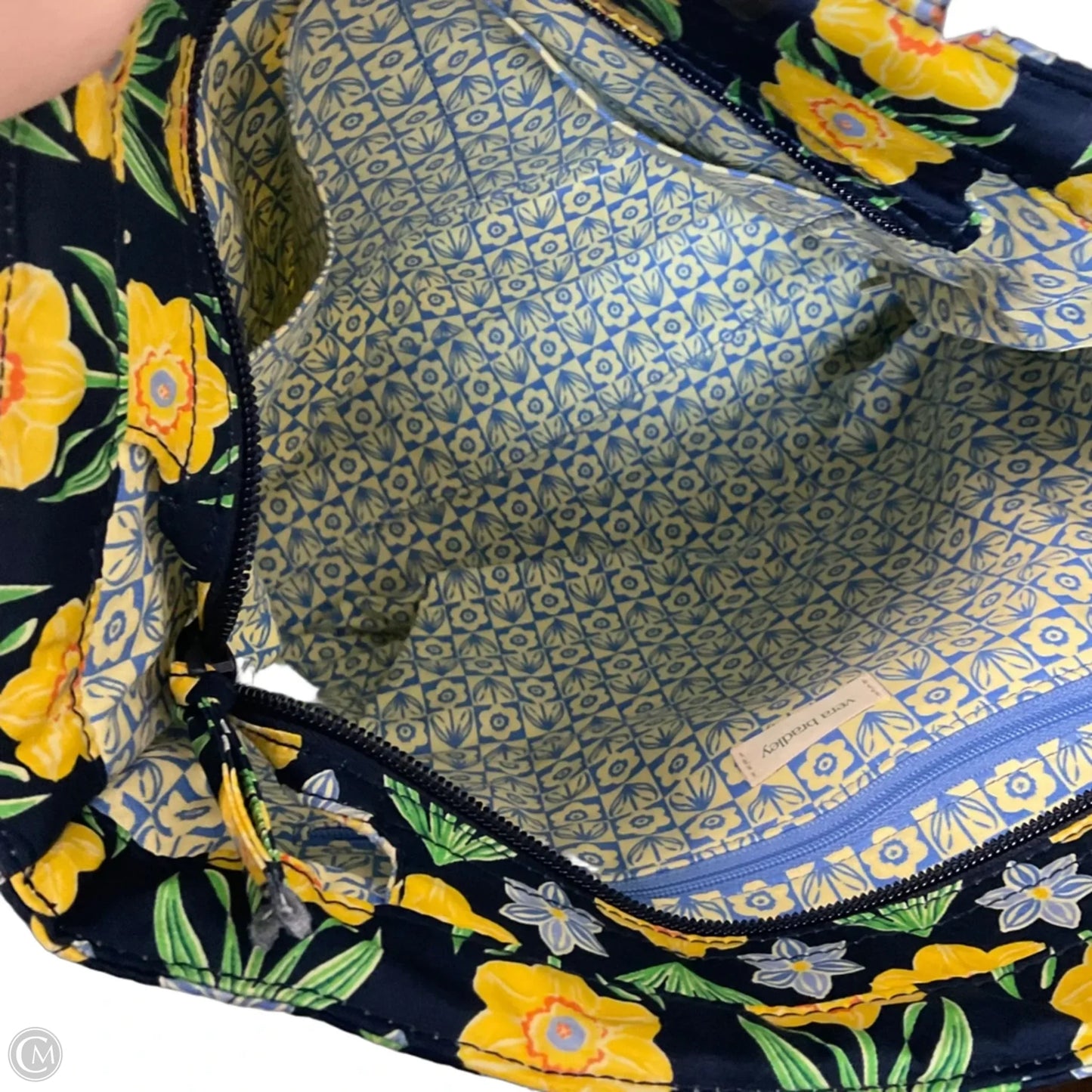Handbag By Vera Bradley, Size: Small