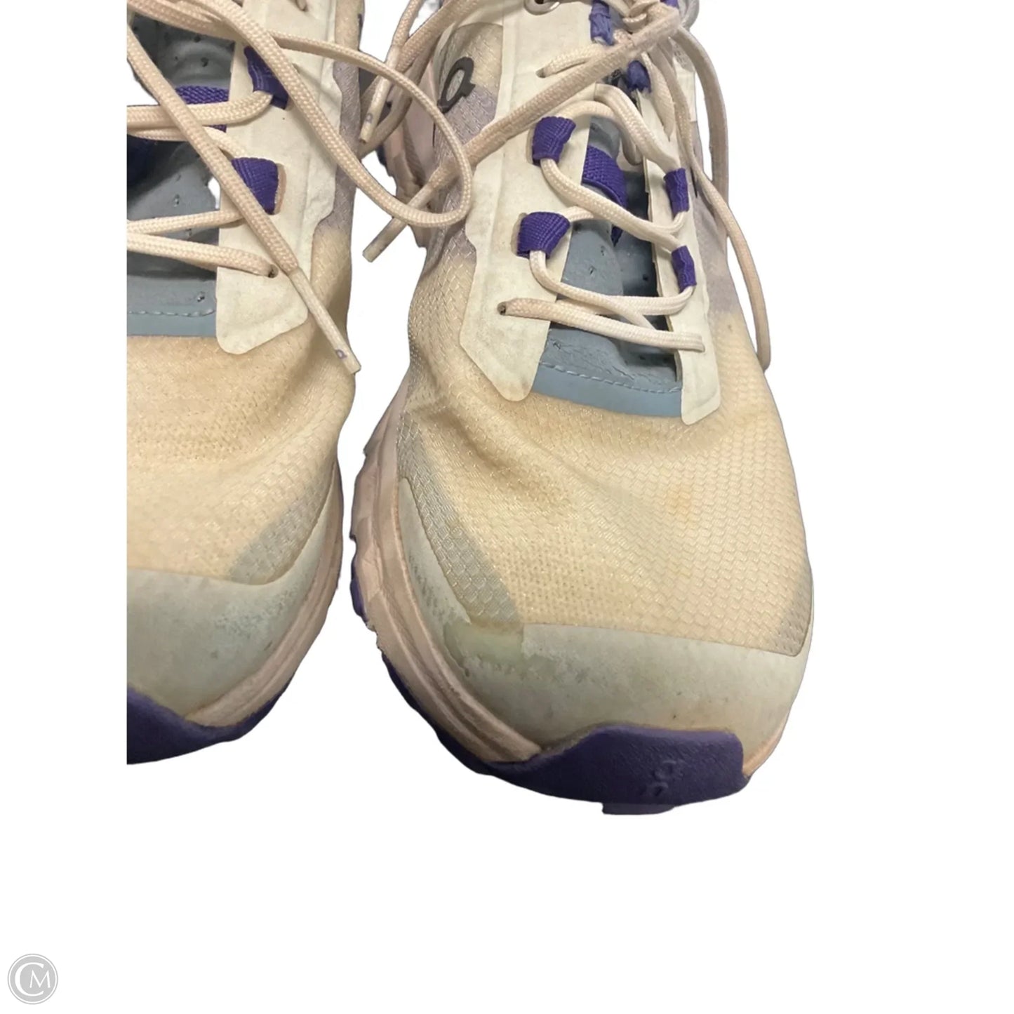 Shoes Athletic By On In Cream, Size: 7.5