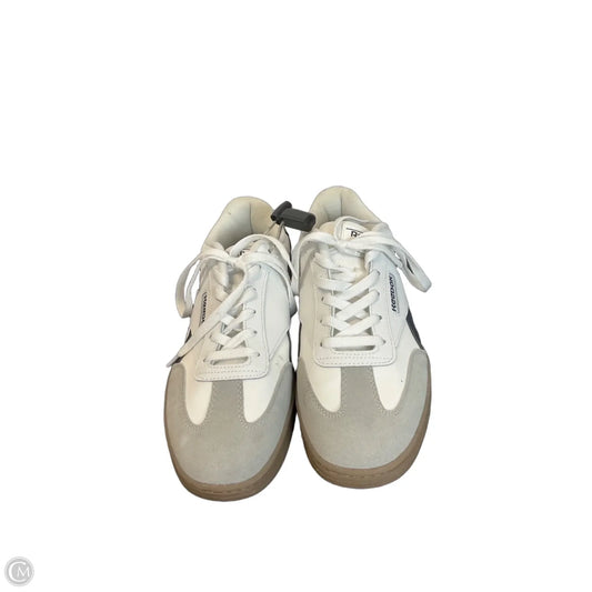 Shoes Athletic By Reebok In White, Size: 10