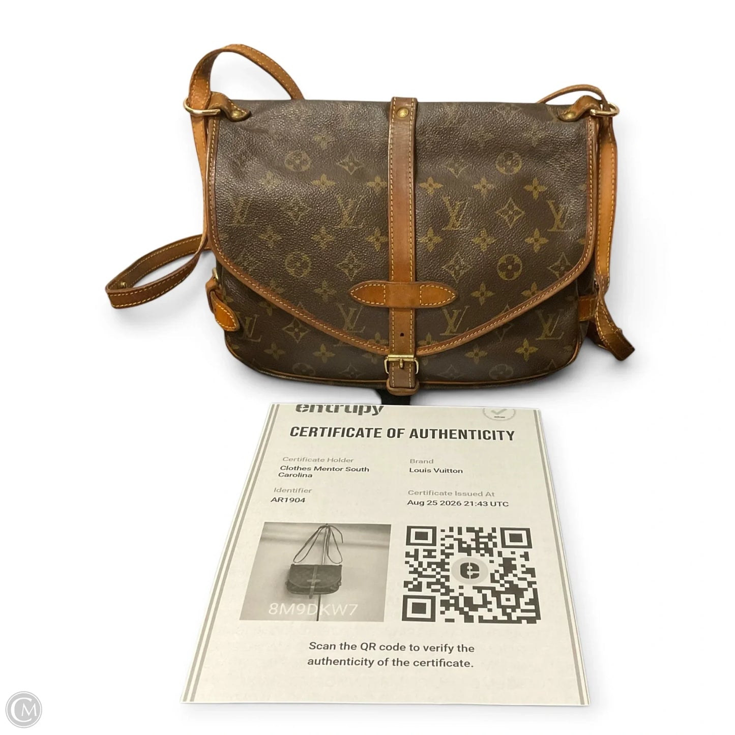 Crossbody Luxury Designer By Louis Vuitton, Size: Medium