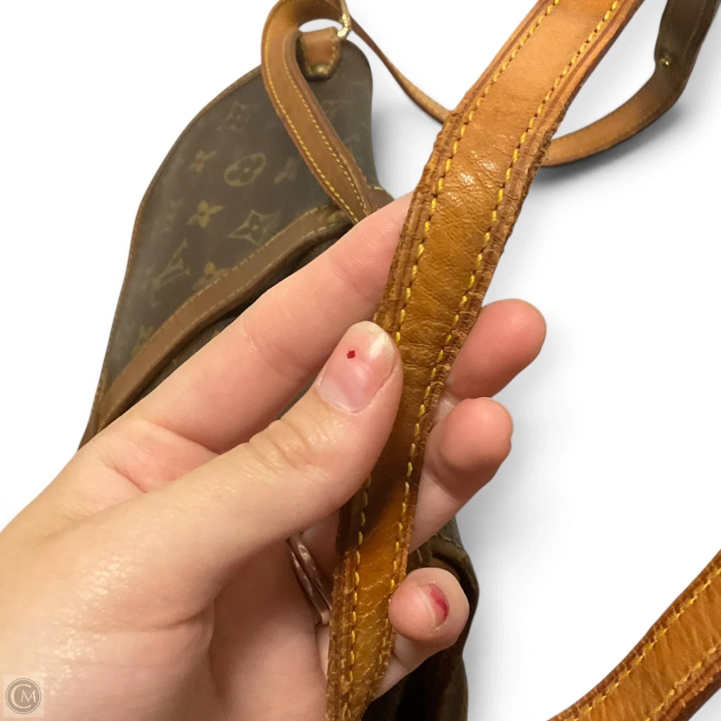 Crossbody Luxury Designer By Louis Vuitton, Size: Medium