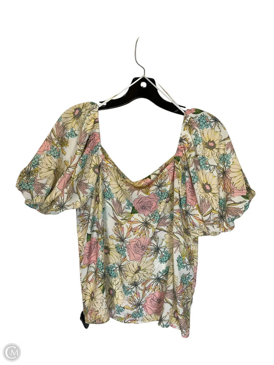 Top Short Sleeve By Flying Tomato In Floral Print, Size: S