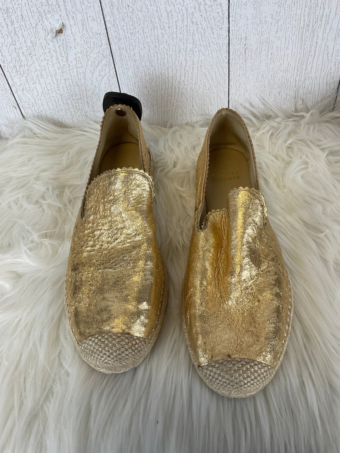 Gold Shoes Designer Stuart Weitzman, Size 8