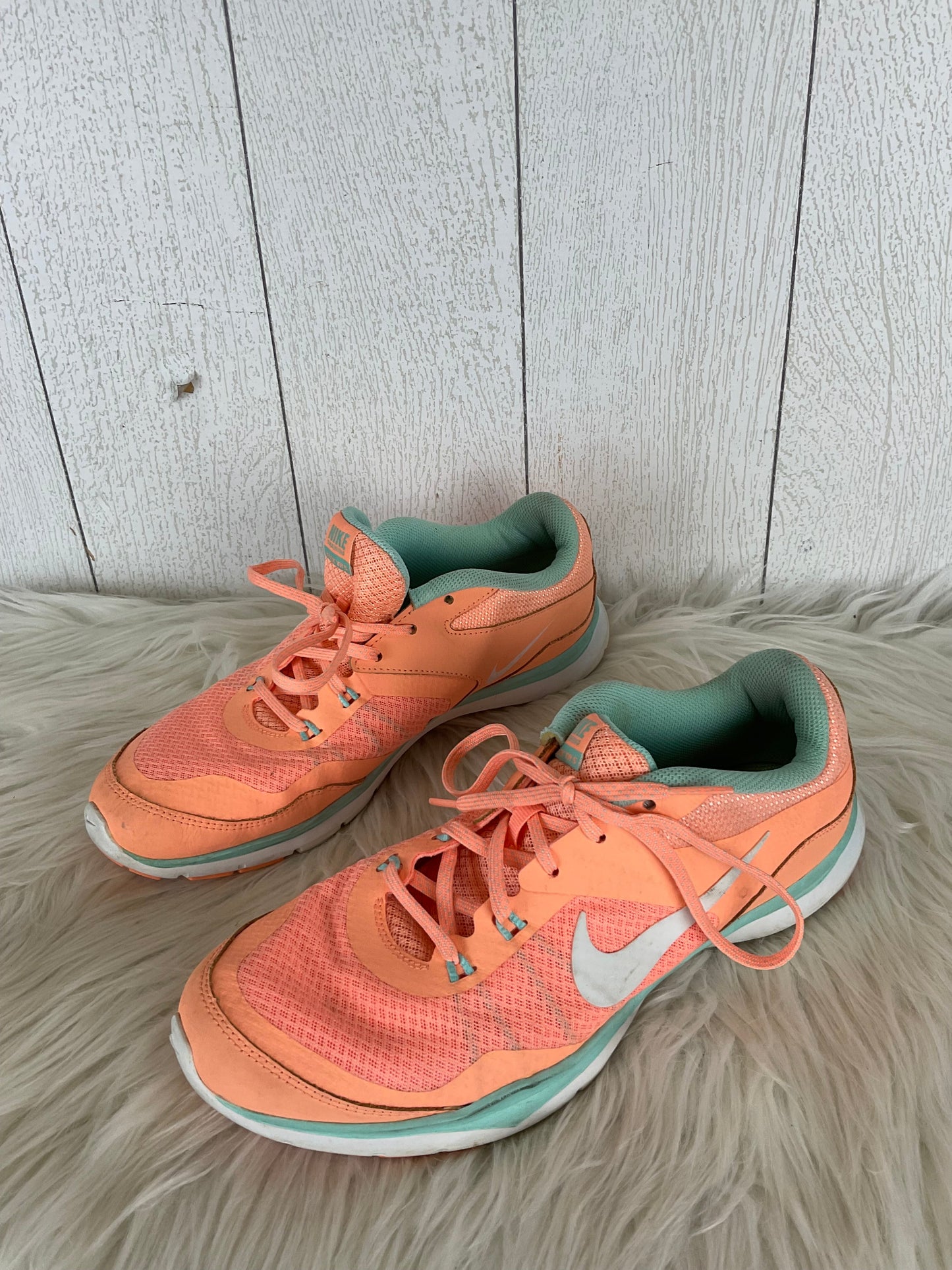 Shoes Athletic By Nike In Orange, Size: 9