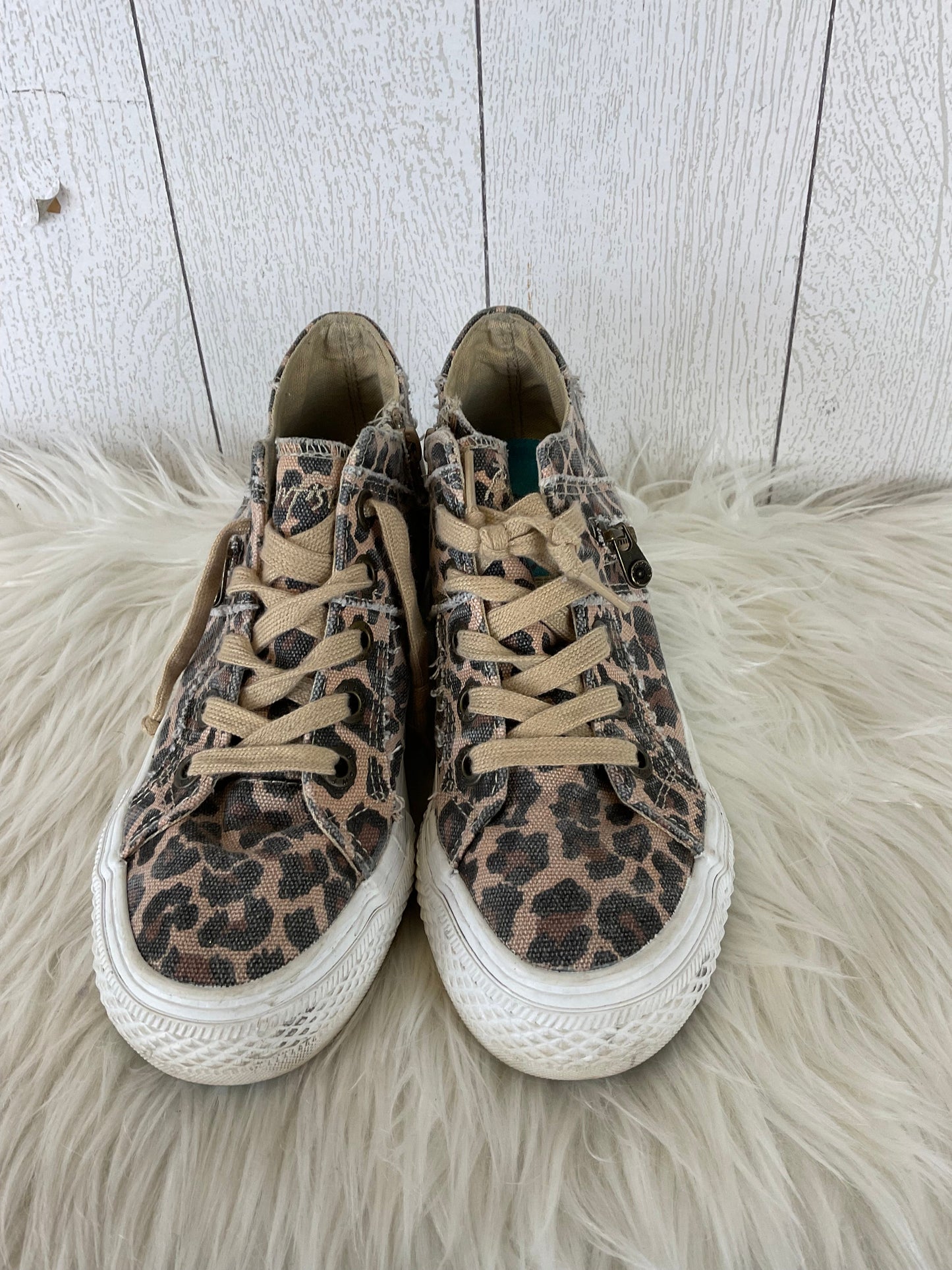 Shoes Sneakers By Blowfish In Animal Print, Size: 6