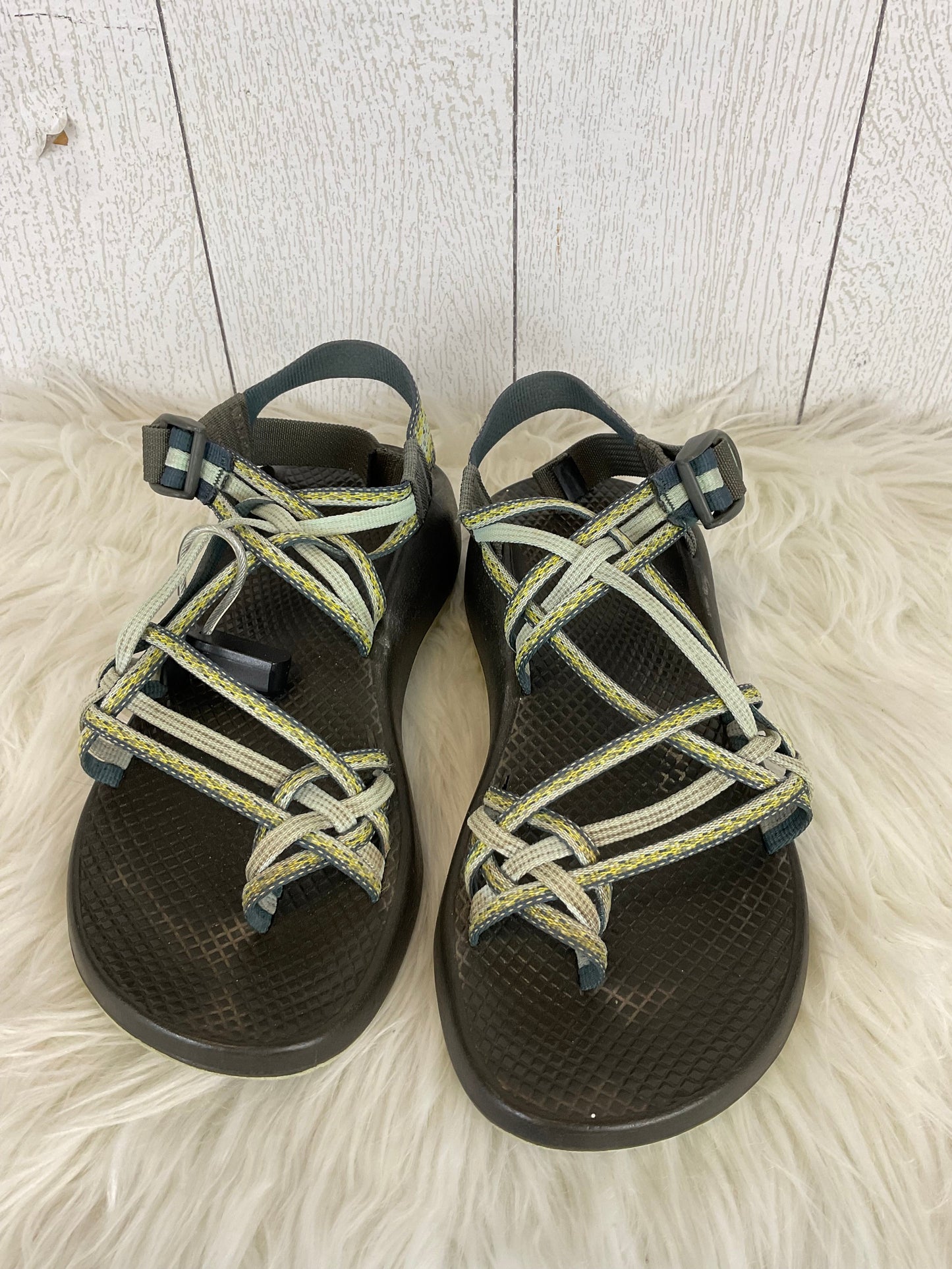 Green Sandals Flats Chacos, Size 8