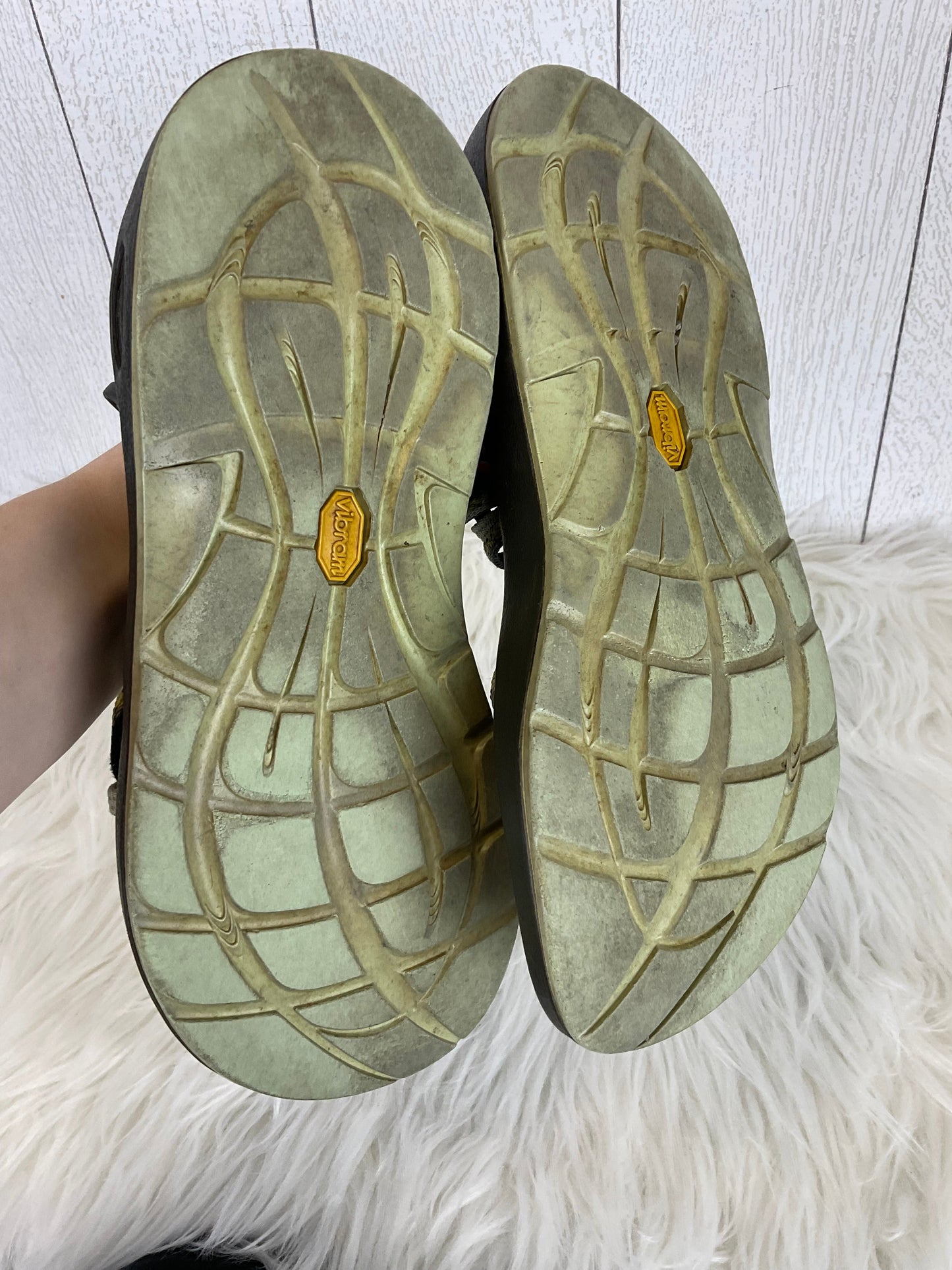 Green Sandals Flats Chacos, Size 8