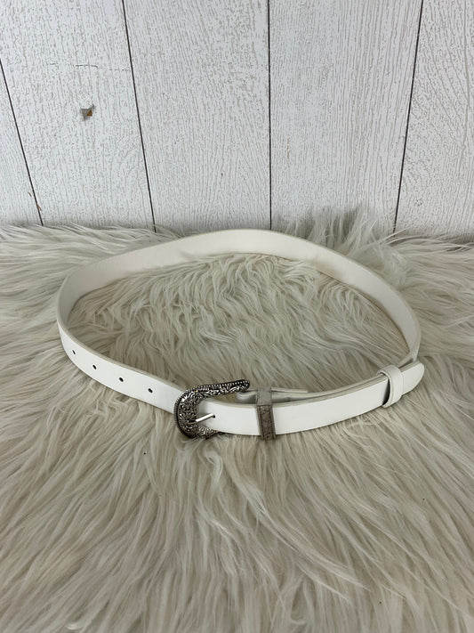 Belt By Clothes Mentor, Size: Small