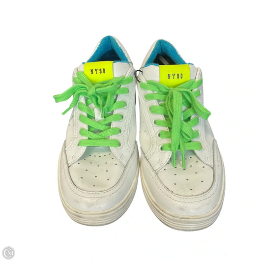 Shoes Sneakers By Steve Madden In White, Size: 8.5