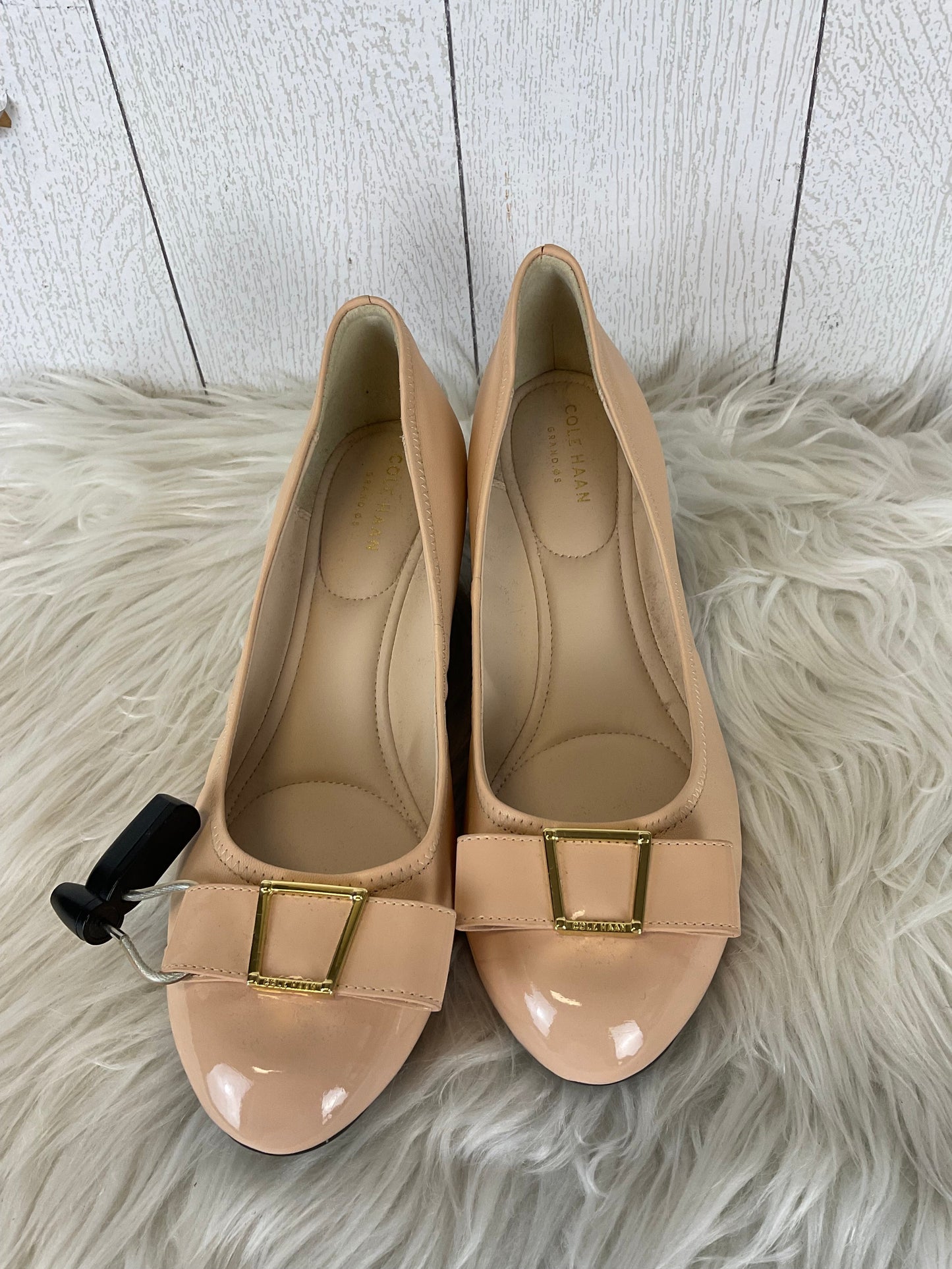 Shoes Designer By Cole-haan In Tan; Size 9