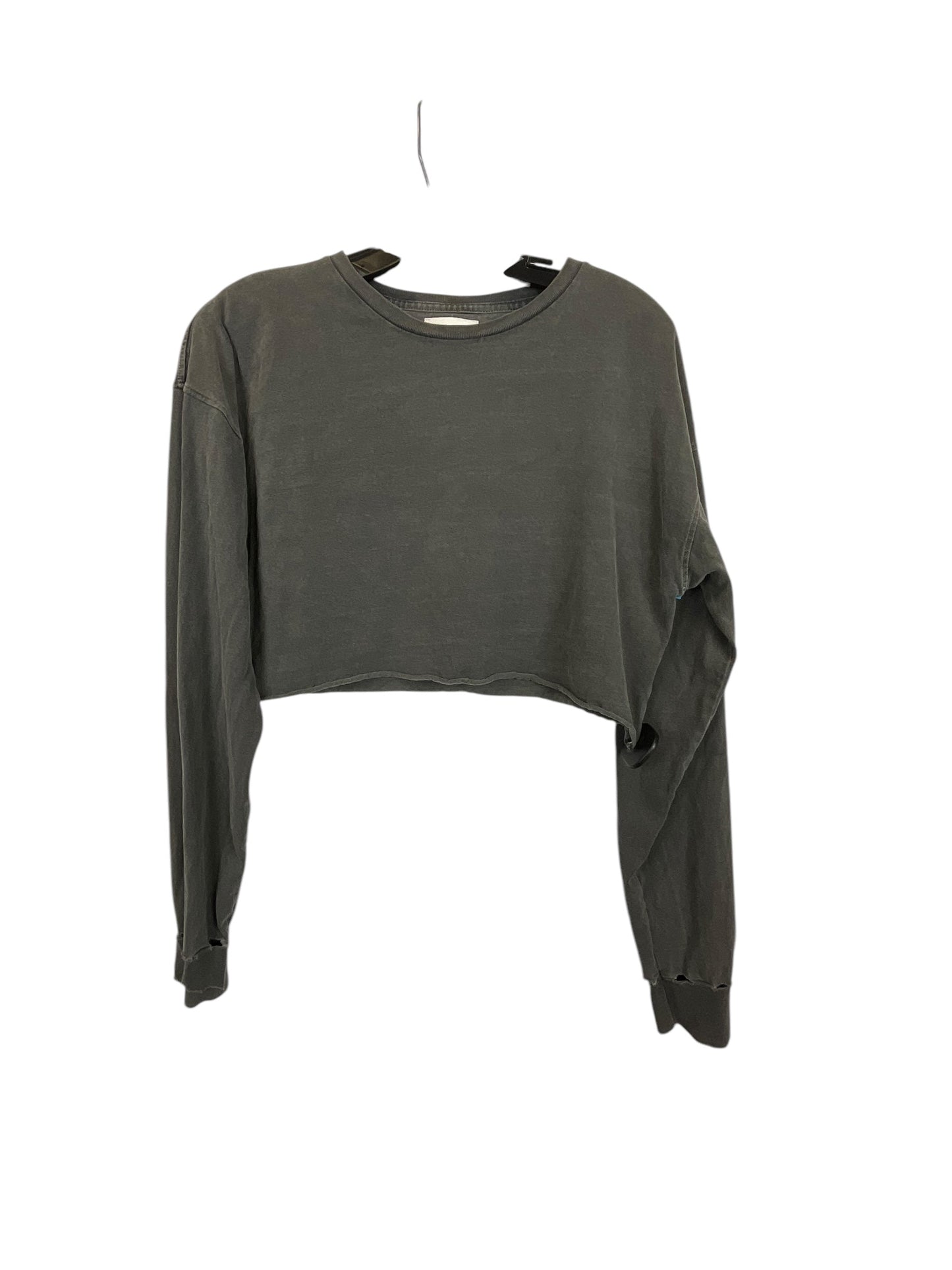 Top Long Sleeve By Clothes Mentor In Grey, Size: Osfm