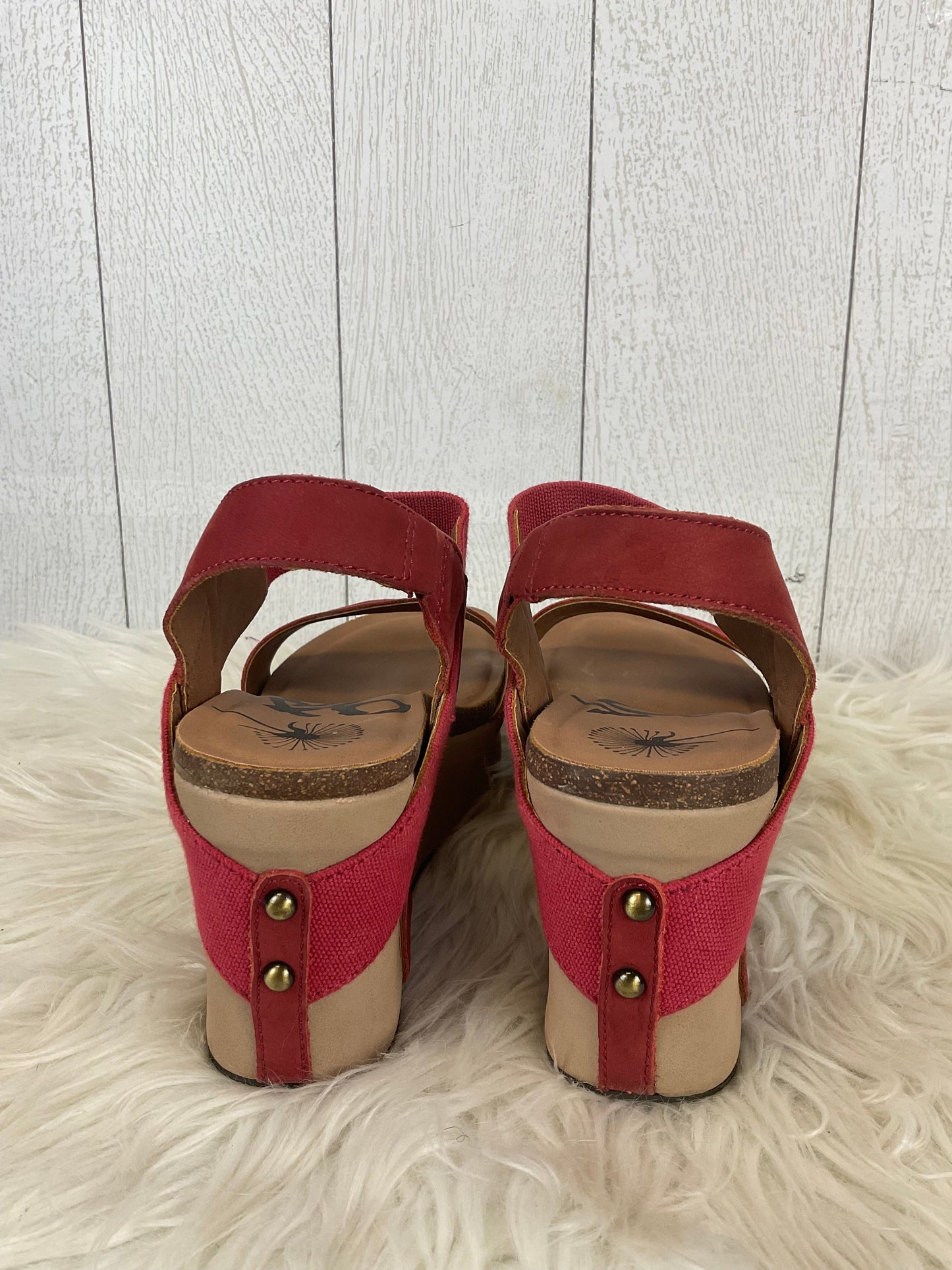 Sandals Heels Wedge By Otbt In Red, Size: 9