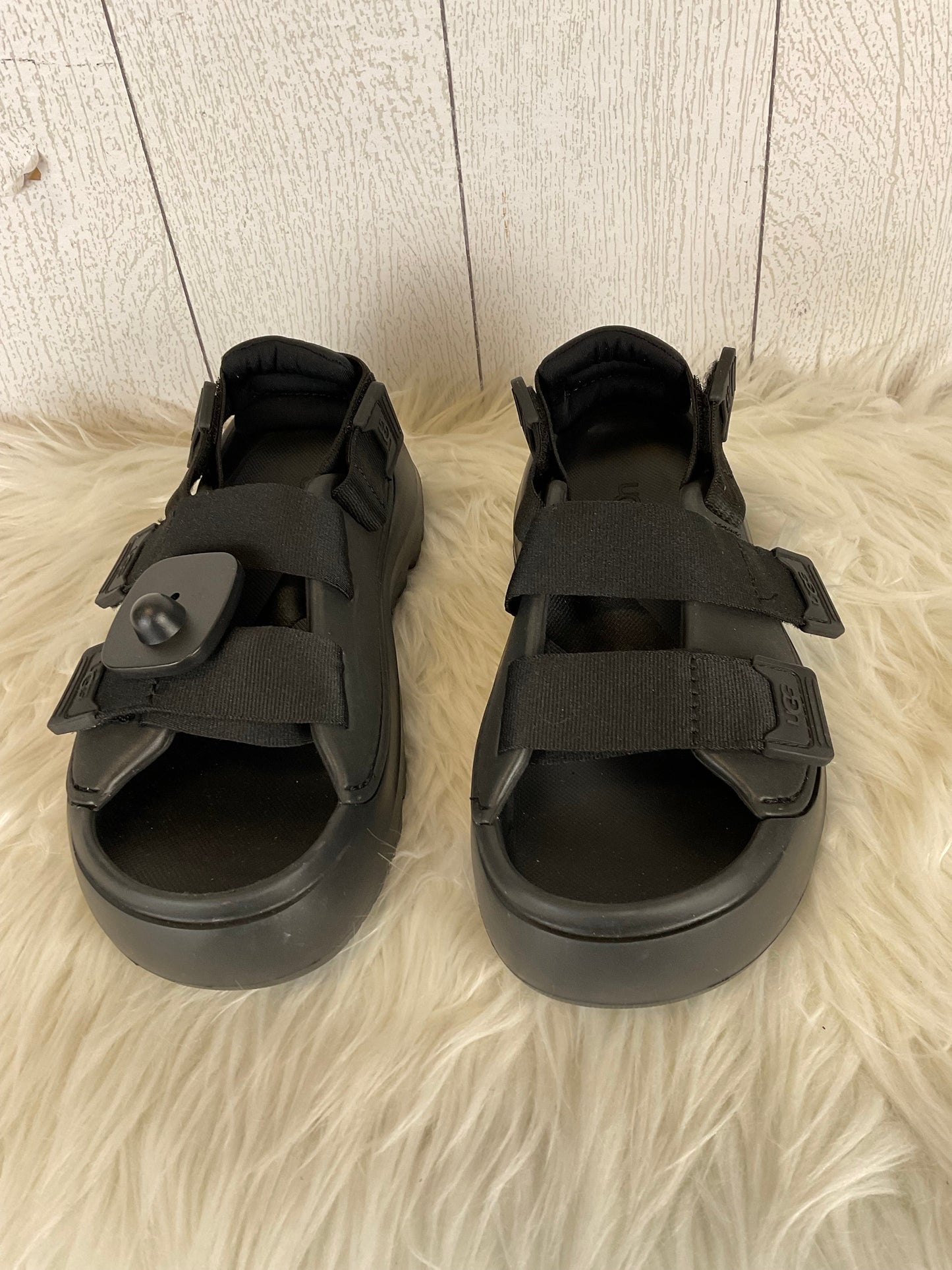 Sandals Heels Platform By Ugg In Black, Size: 6