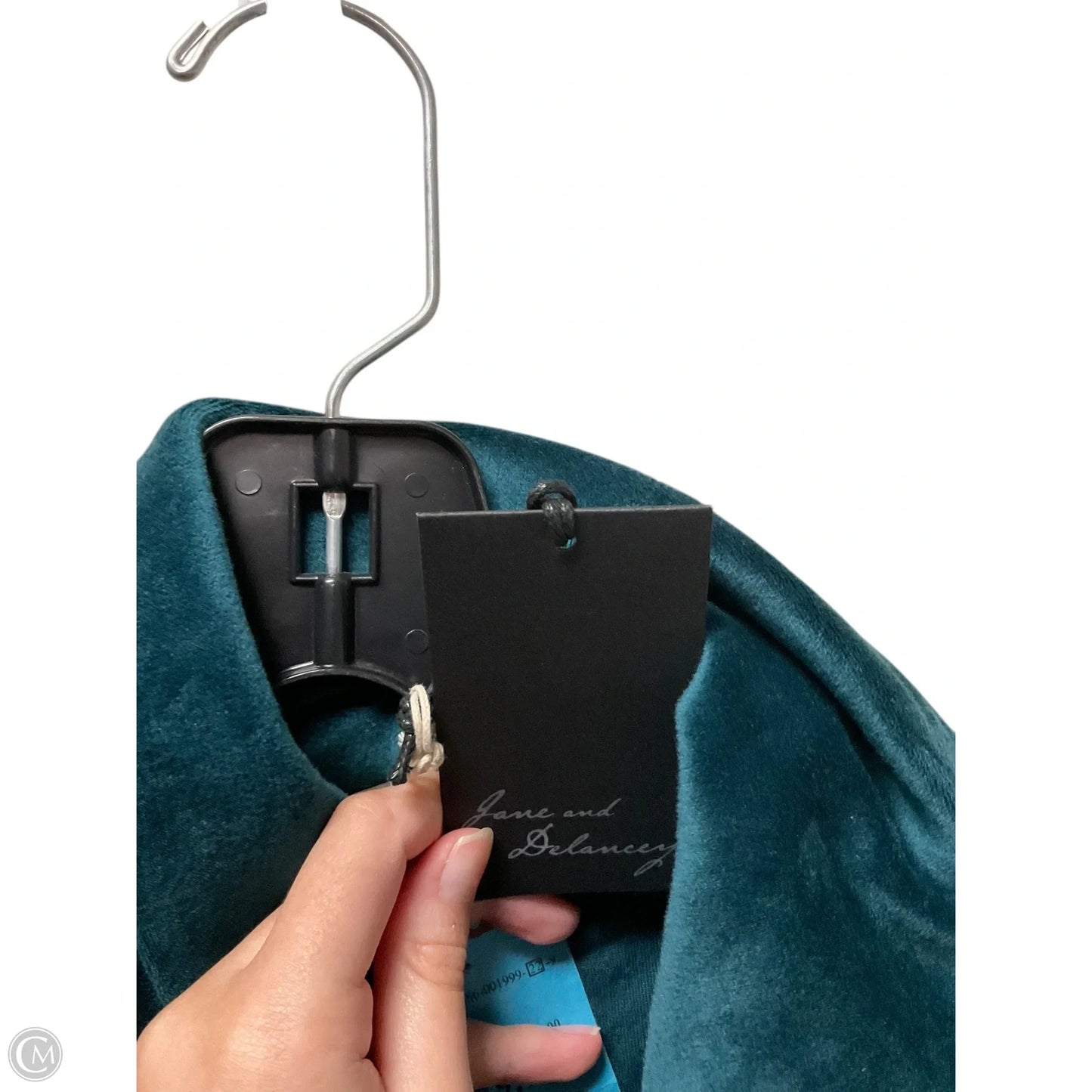 Top Long Sleeve Basic By Jane And Delancey In Green, Size: L