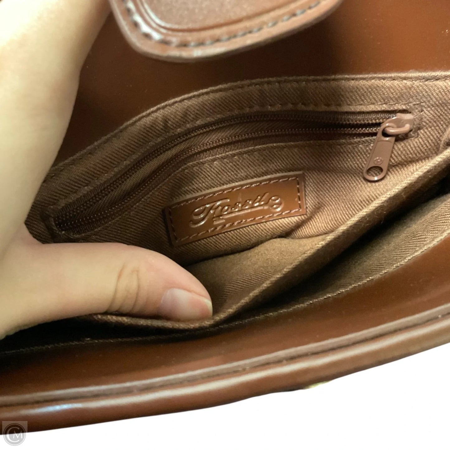 Crossbody By Fossil, Size: Medium