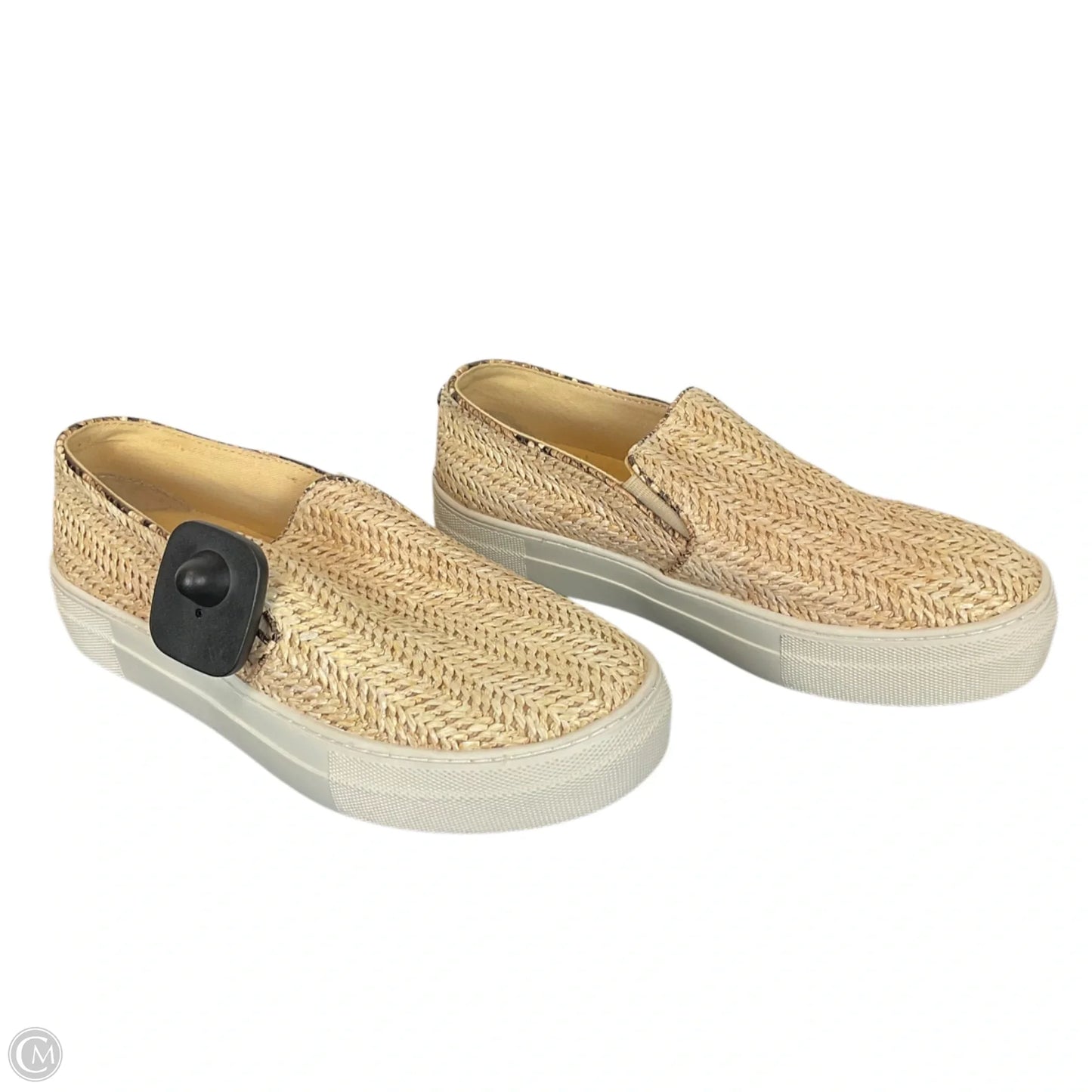 Shoes Flats By Steve Madden In Tan, Size: 6