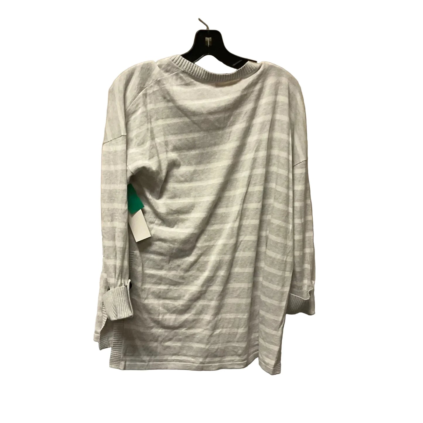 Top Long Sleeve Designer By Lilly Pulitzer In Grey, Size: M