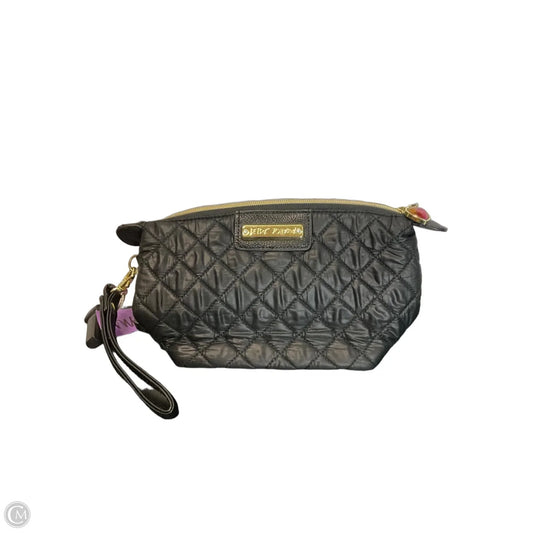 Clutch By Betsey Johnson, Size: Medium