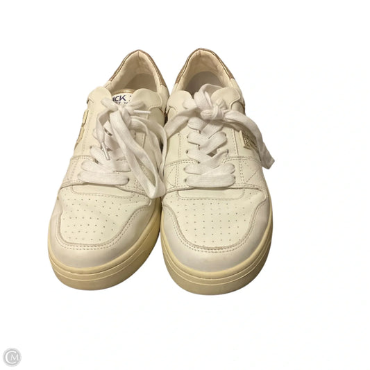 Shoes Sneakers By Clothes Mentor In Beige, Size: 6.5
