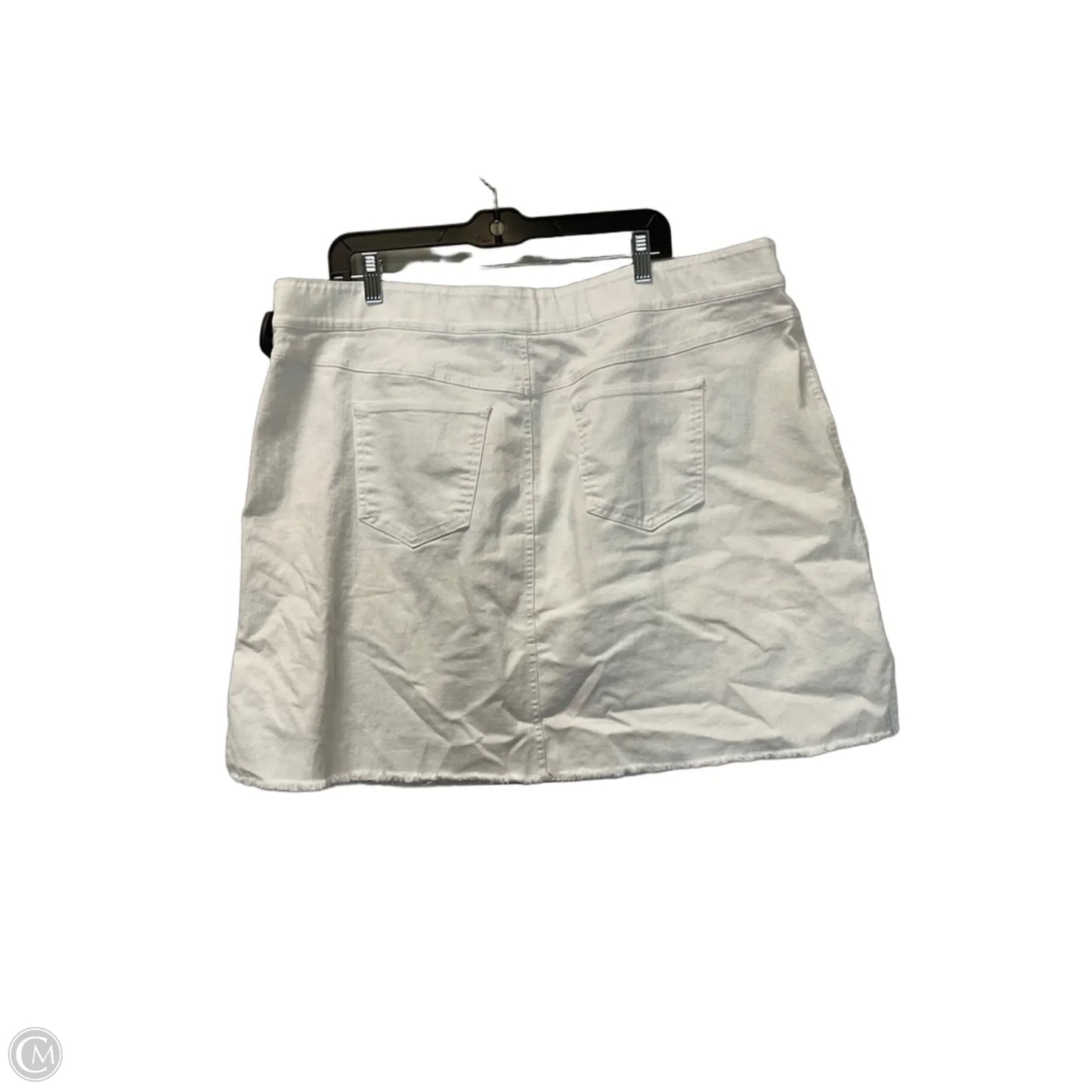 Skirt Mini & Short By Ruby Rd In White Denim, Size: 18