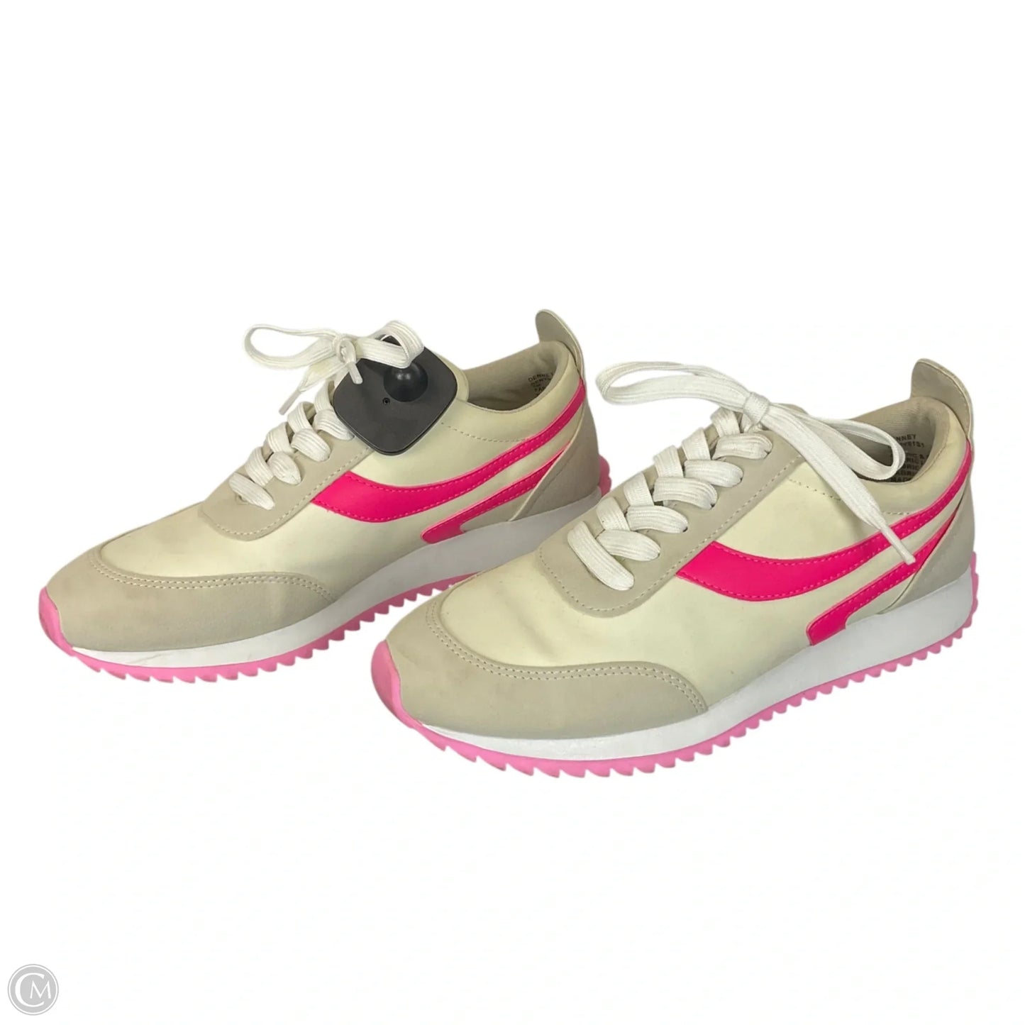 Shoes Sneakers By Steve Madden In Cream, Size: 7