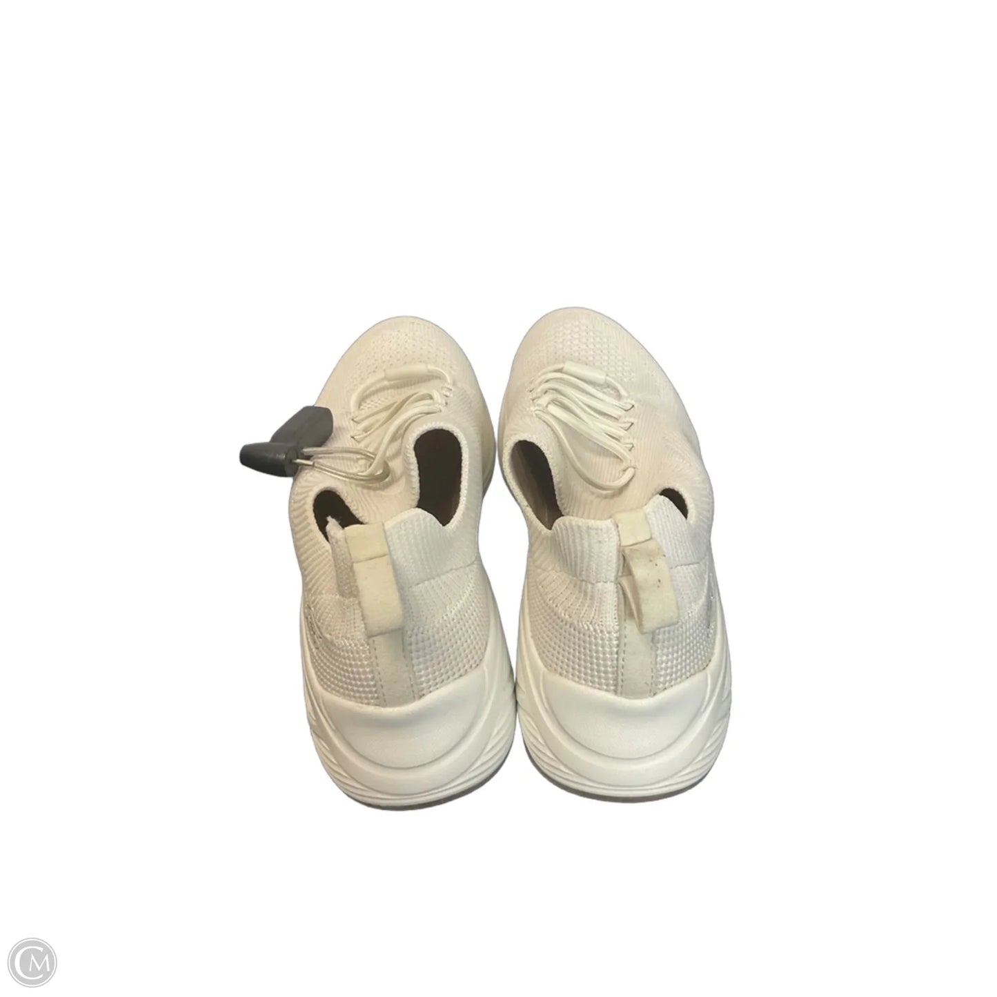 Shoes Athletic By Skechers In Cream, Size: 6.5
