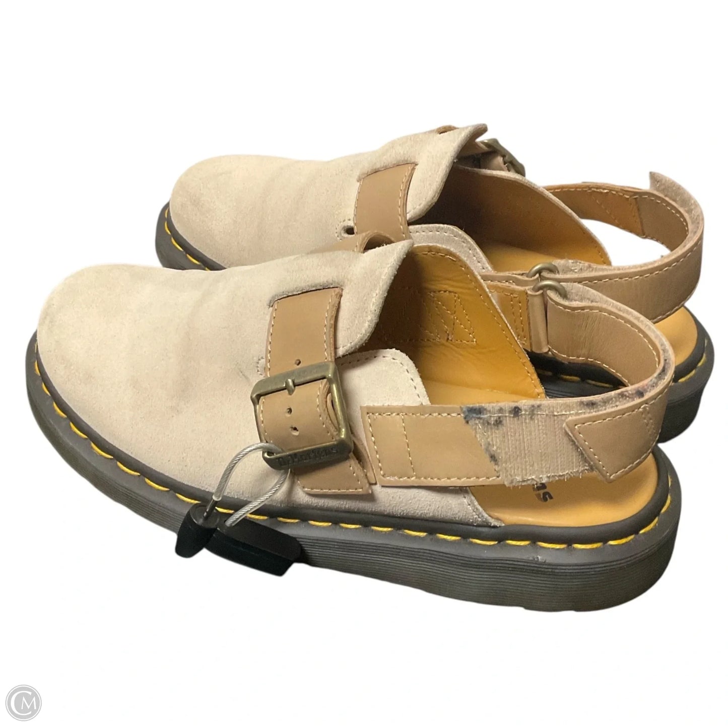 Shoes Flats By Dr Martens In Cream, Size: 9