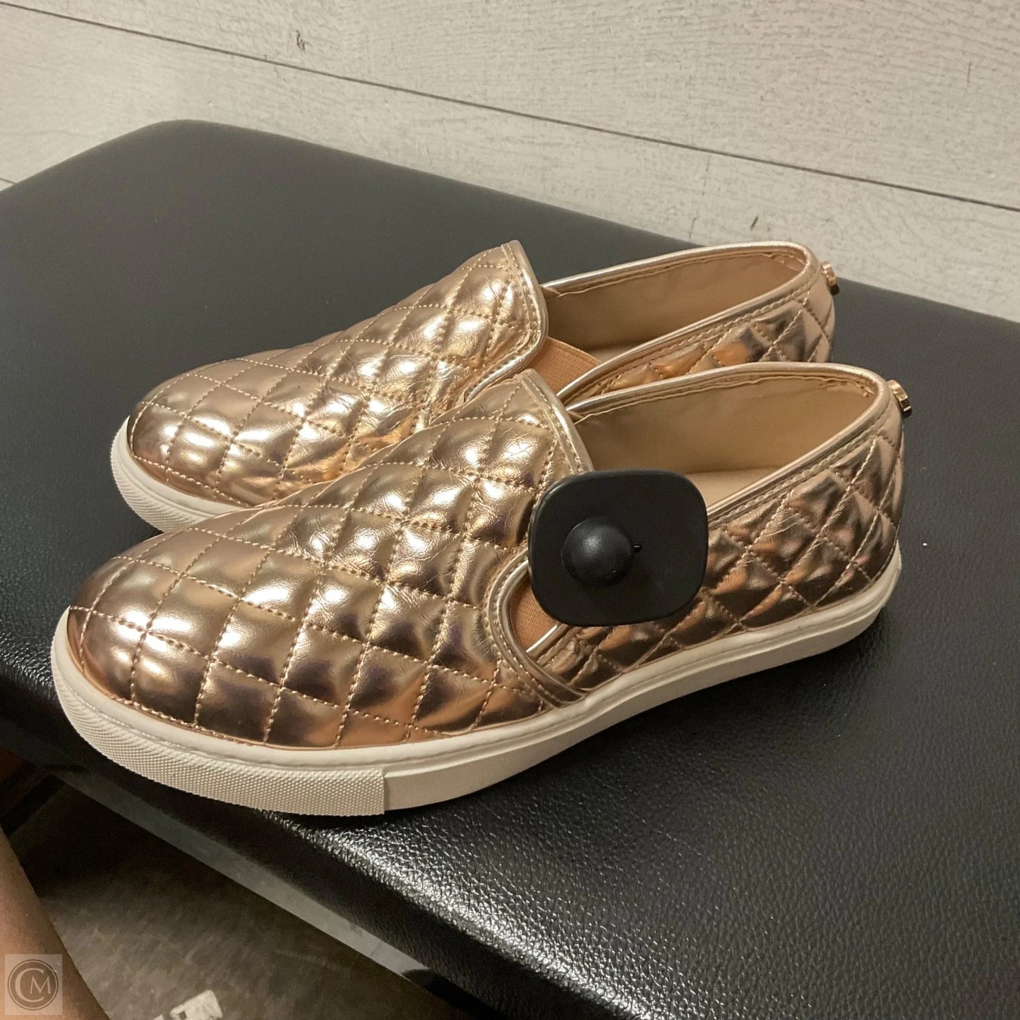 Shoes Flats By Steve Madden In Rose Gold, Size: 6