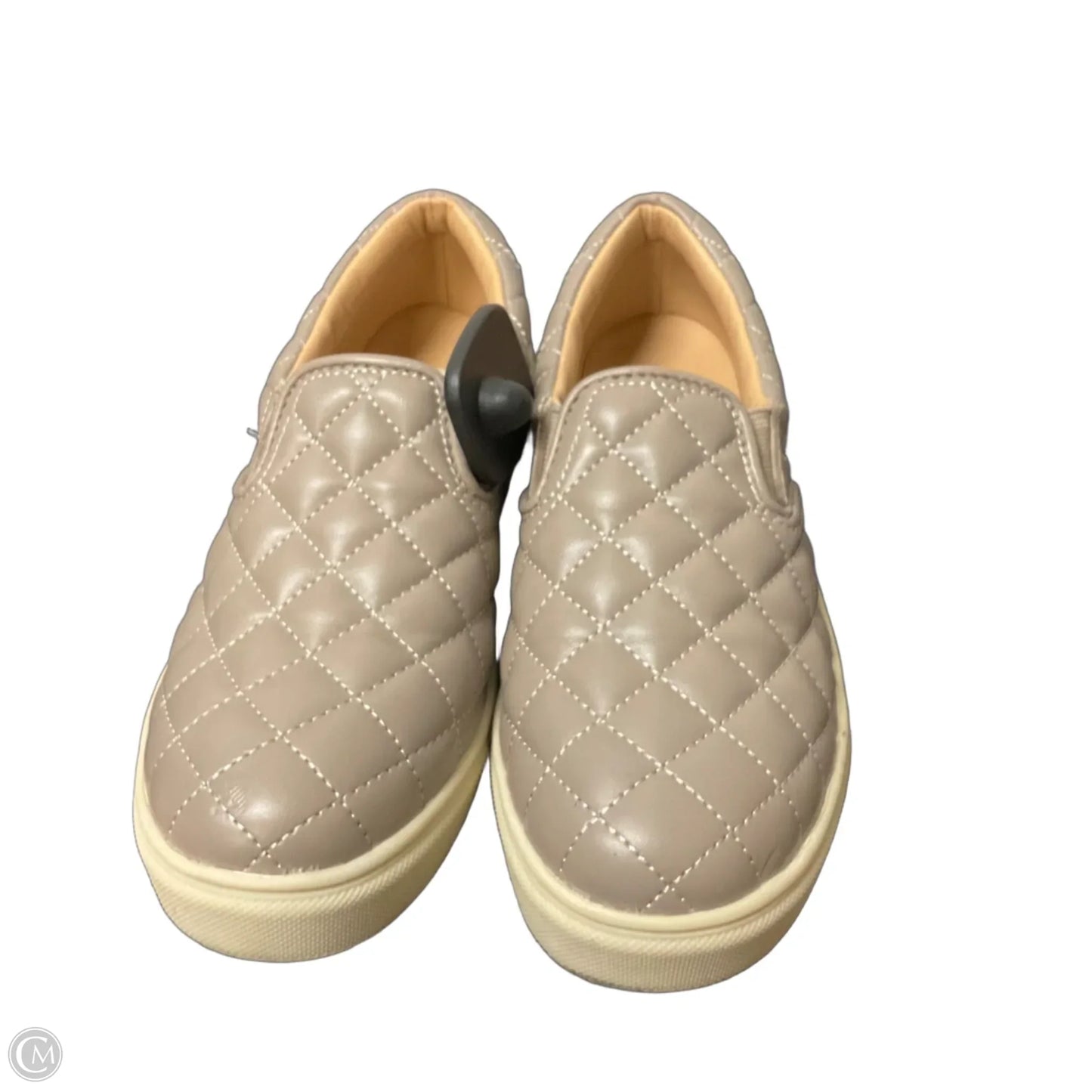 Shoes Flats By Steve Madden In Tan, Size: 6.5