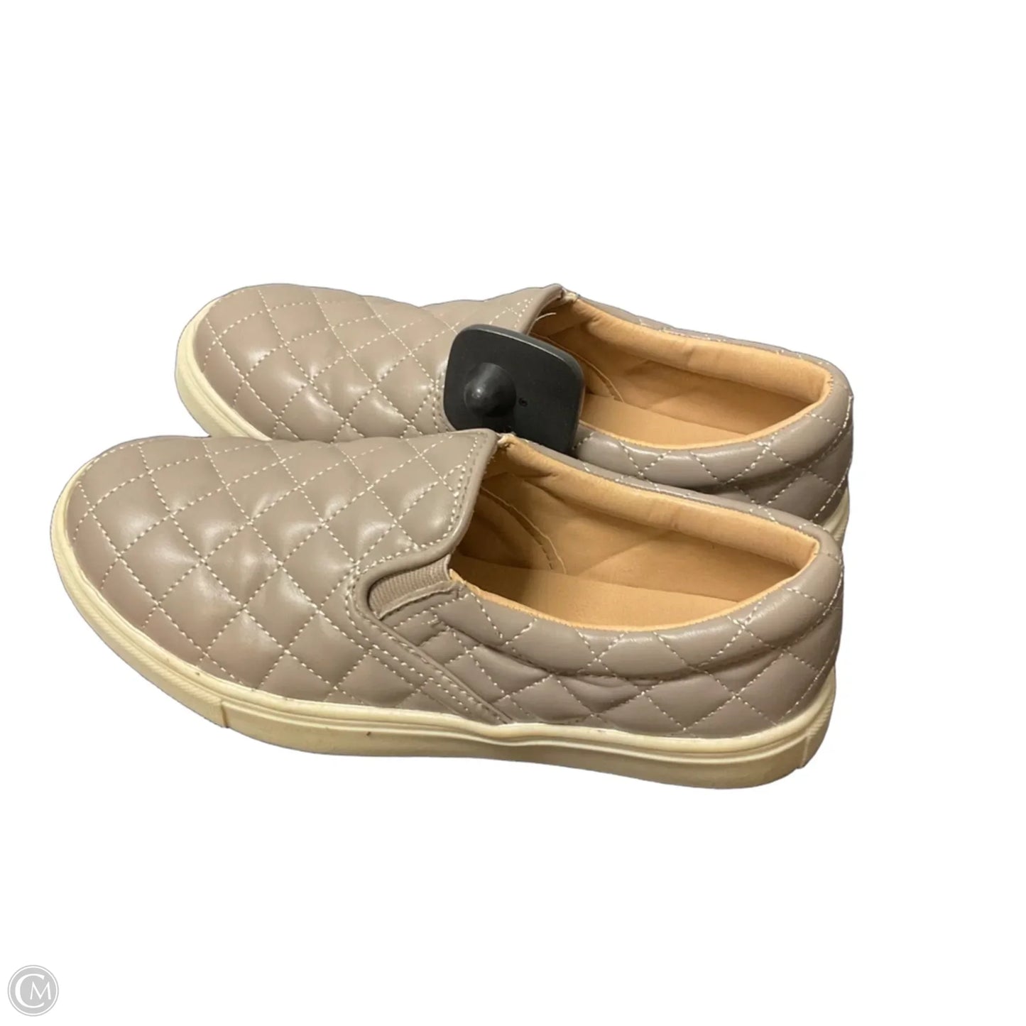 Shoes Flats By Steve Madden In Tan, Size: 6.5