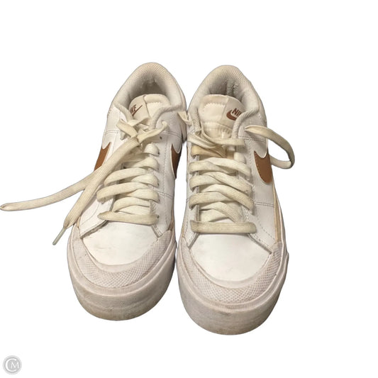 Shoes Athletic By Nike In Cream, Size: 6