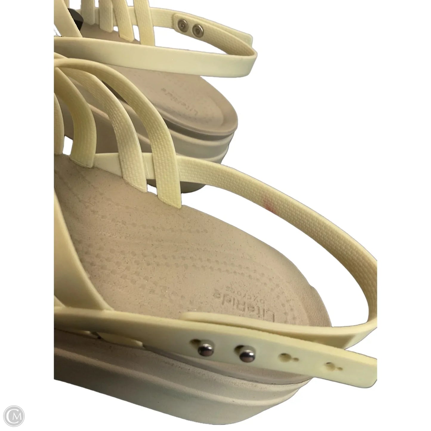 Sandals Flats By Crocs In Green, Size: 9