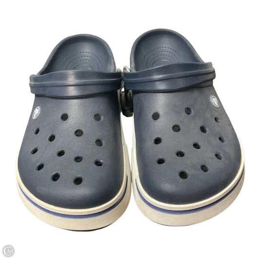 Shoes Flats By Crocs In Blue, Size: 11