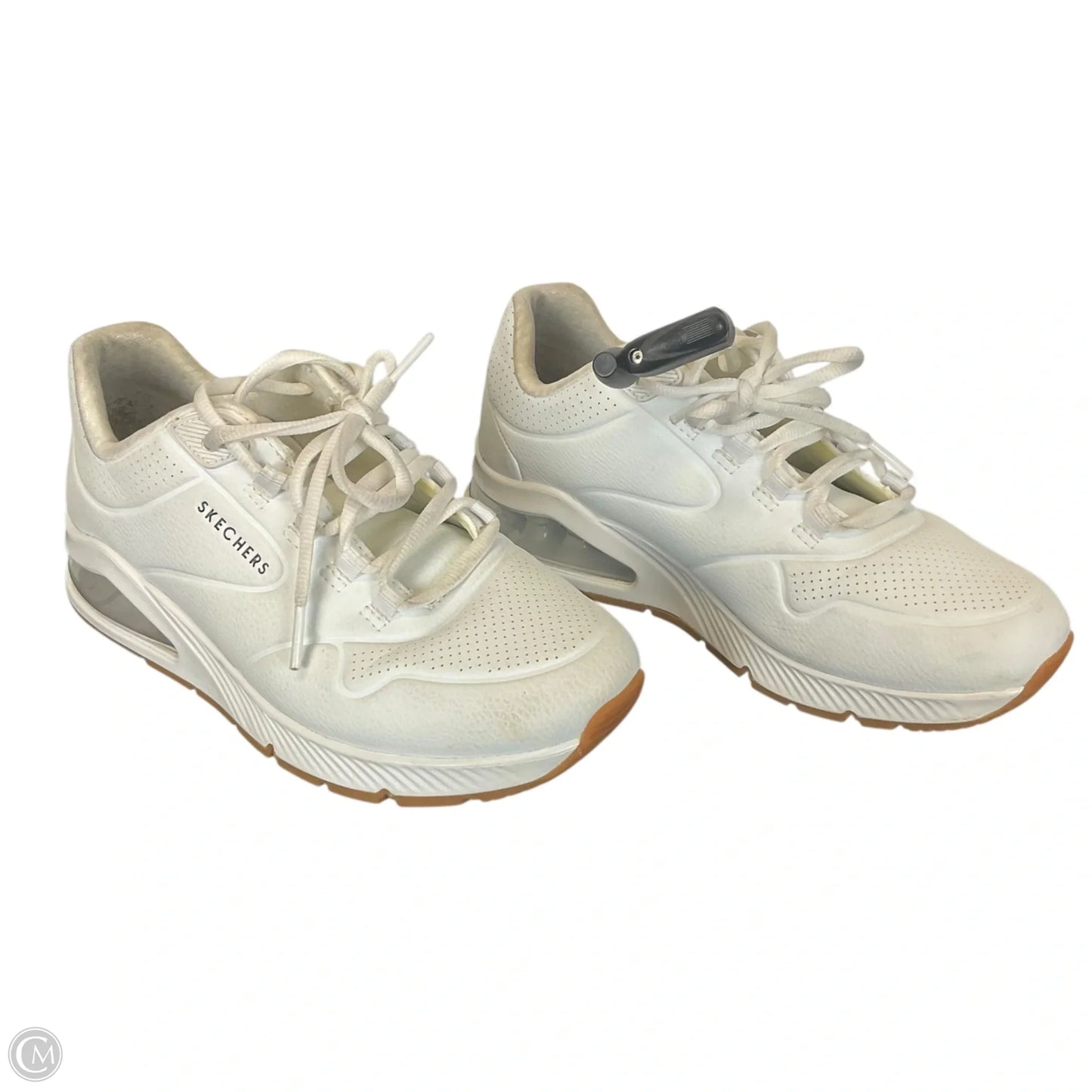 Shoes Sneakers By Skechers In White, Size: 6
