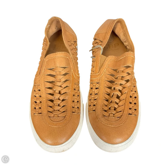 Shoes Flats By Clothes Mentor In Brown, Size: 7.5