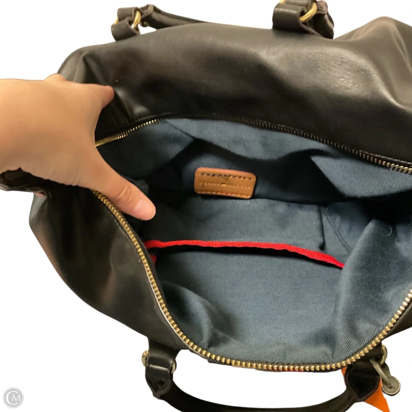 Handbag By Tommy Hilfiger, Size: Medium