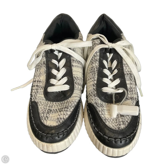 Shoes Sneakers By Dolce Vita In Black & White, Size: 9