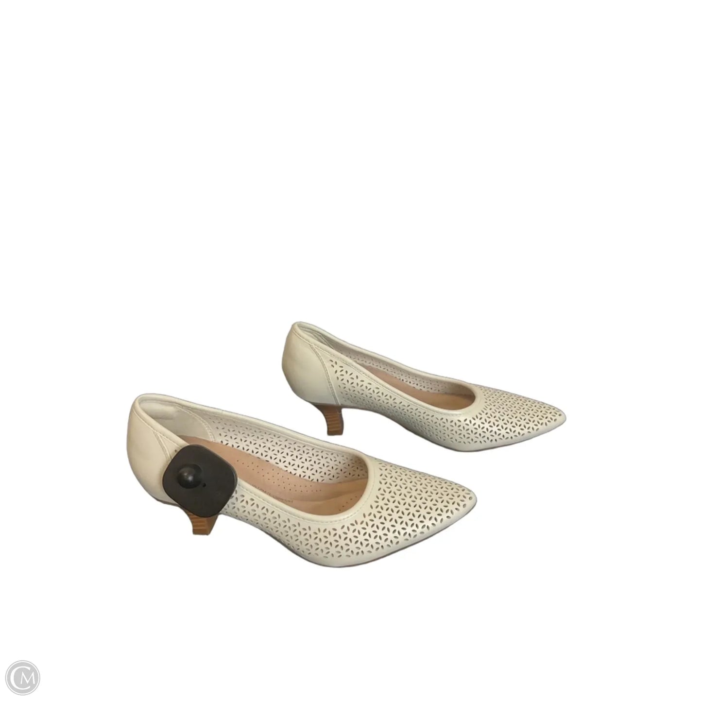 Shoes Heels Kitten By Clarks In White, Size: 7